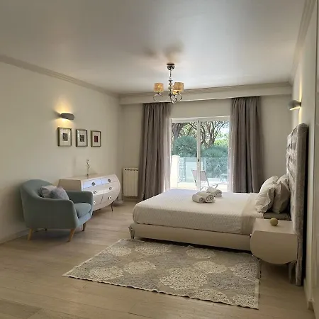 Spacious villa Matilda in Vilamoura big pool, golf view *