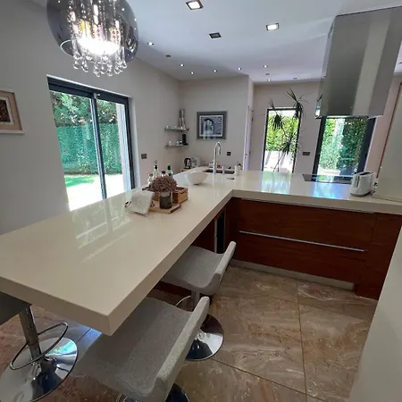 Spacious Matilda In Vilamoura, Big Pool, Golf View And Access * Quarteira