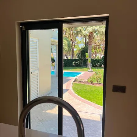 Spacious villa Matilda in Vilamoura big pool, golf view Villa Quarteira