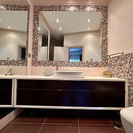 Villa Spacious villa Matilda in Vilamoura big pool, golf view Quarteira