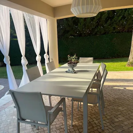 Villa Spacious villa Matilda in Vilamoura big pool, golf view *