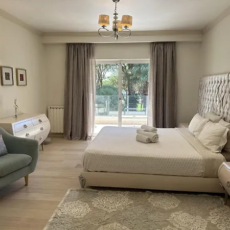 Spacious villa Matilda in Vilamoura big pool, golf view Villa
